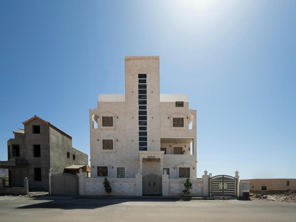 Eng-Murjan Apartment Акаба Екстер'єр фото
