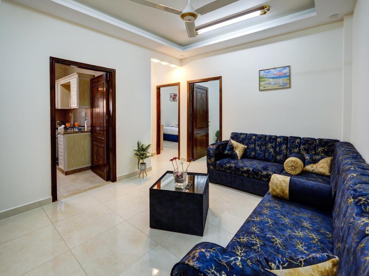Eng-Murjan Apartment Акаба Екстер'єр фото