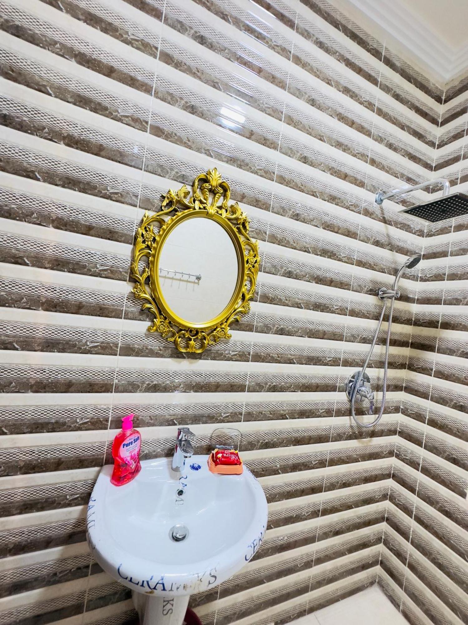 Eng-Murjan Apartment Акаба Екстер'єр фото