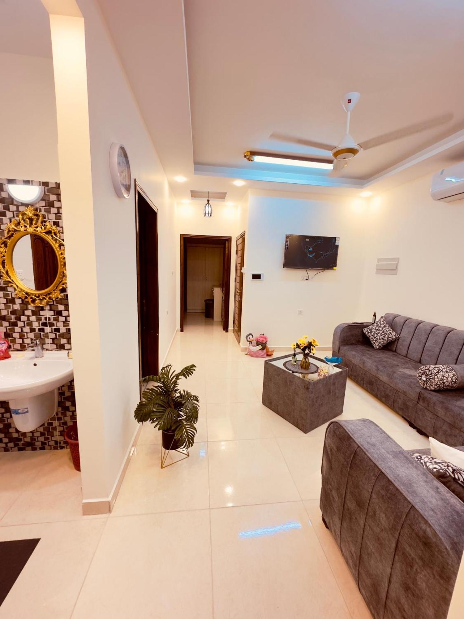 Eng-Murjan Apartment Акаба Екстер'єр фото