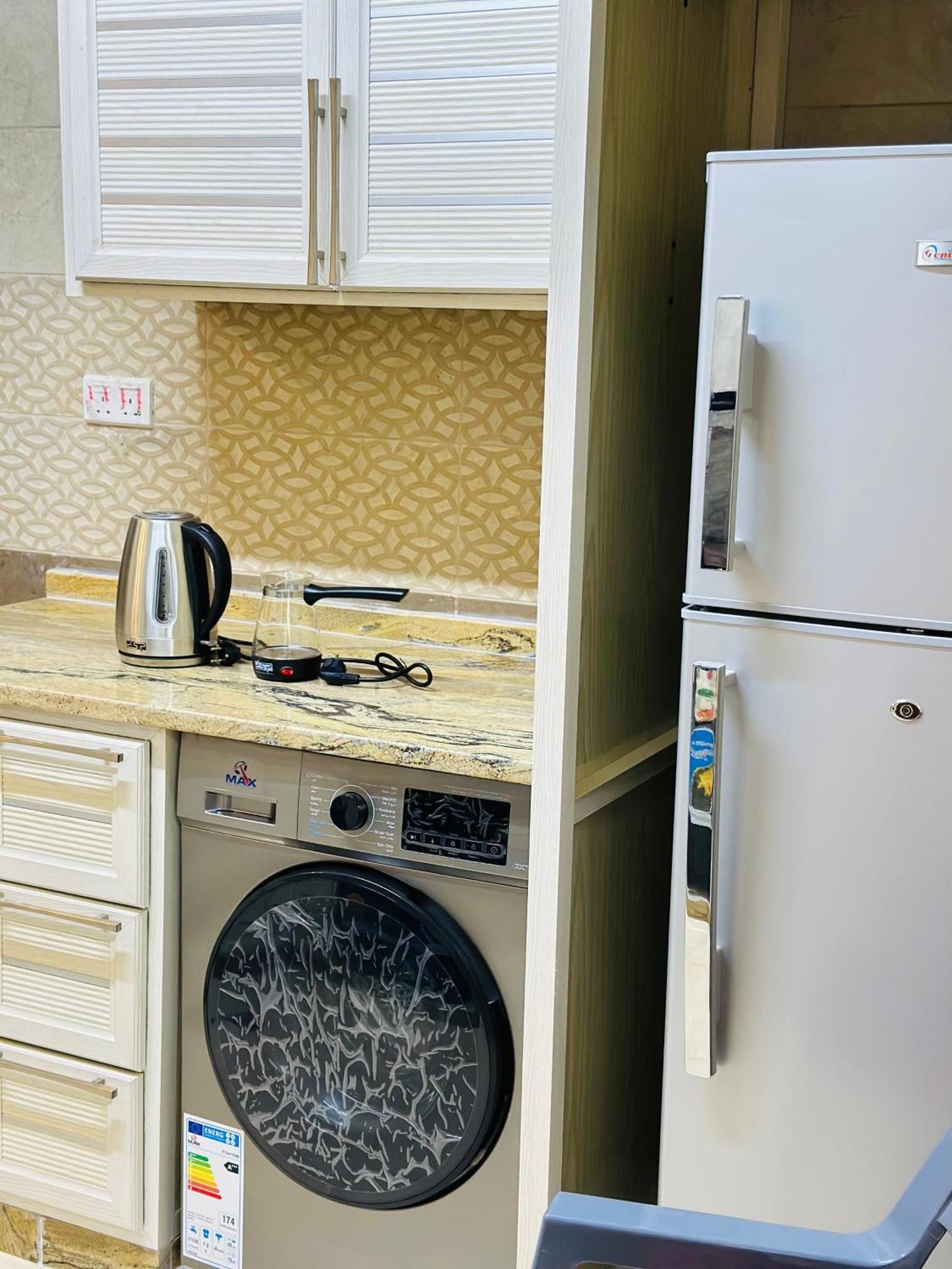 Eng-Murjan Apartment Акаба Екстер'єр фото